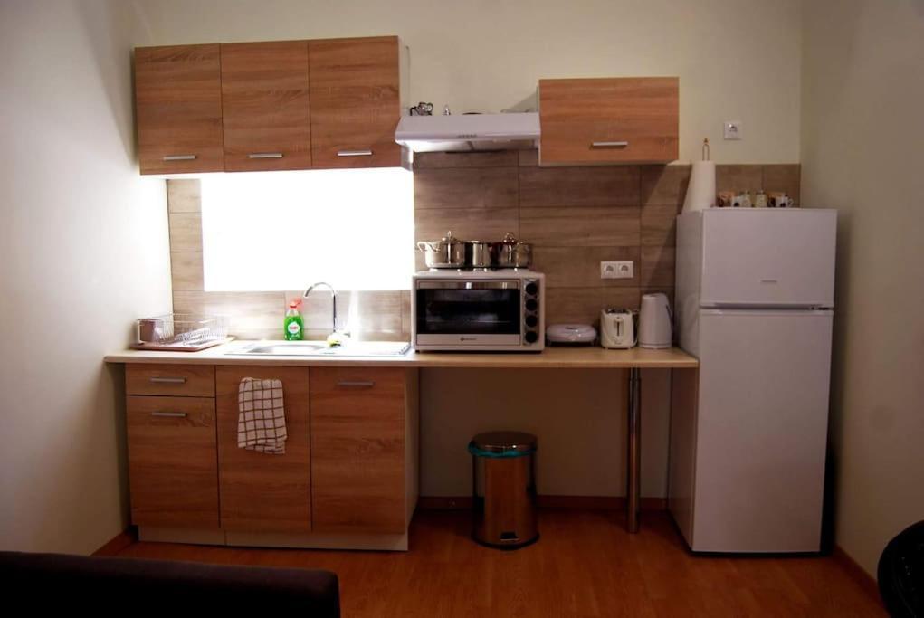 Athens-Gazi Apartments Bagian luar foto